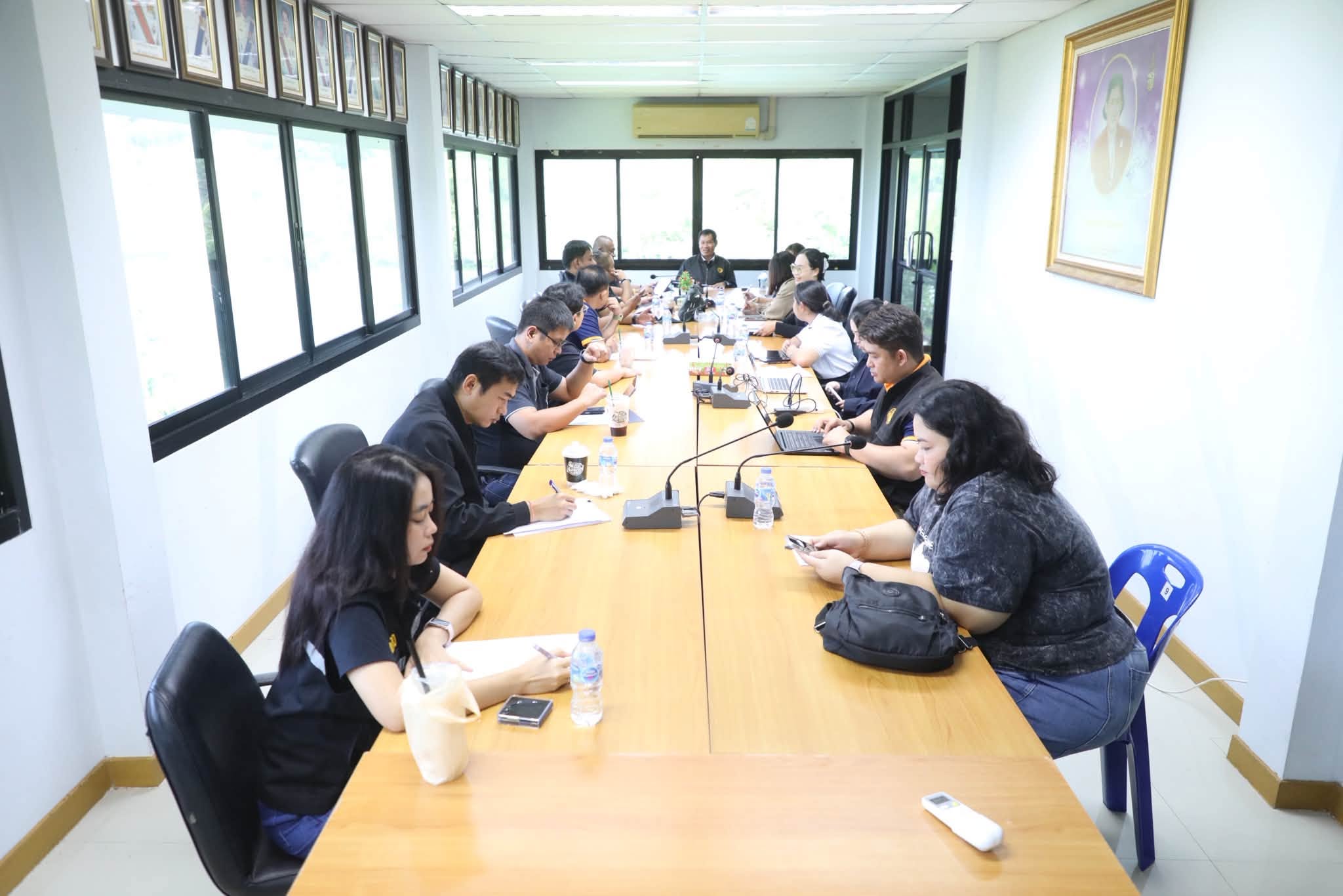 title - ส.ป.ก. ประชุมเตรียมความพร้อมงานติดตาม รมช. ลงพื้นที่ตรวจราชการในพื้นที่จังหวัดภูเก็ต